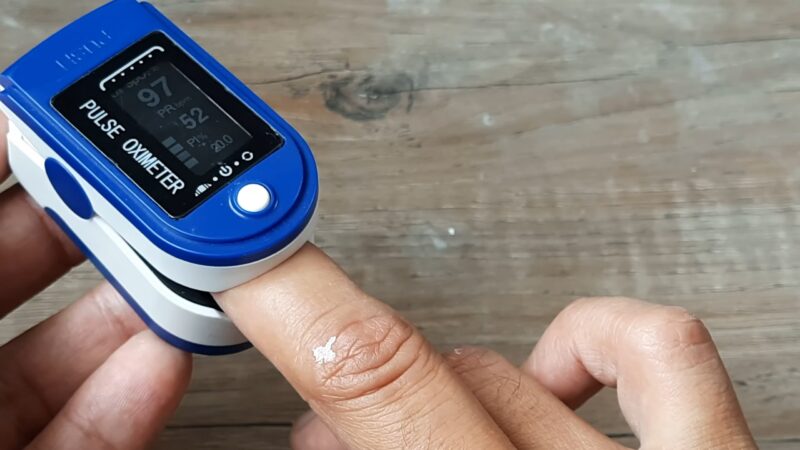 Pulse Oximeter on Middle Finger